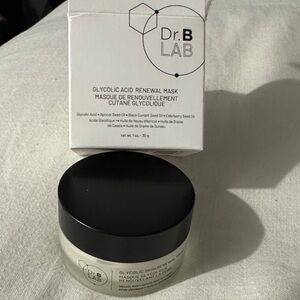 Glycolic Acid Renewal Mask - White